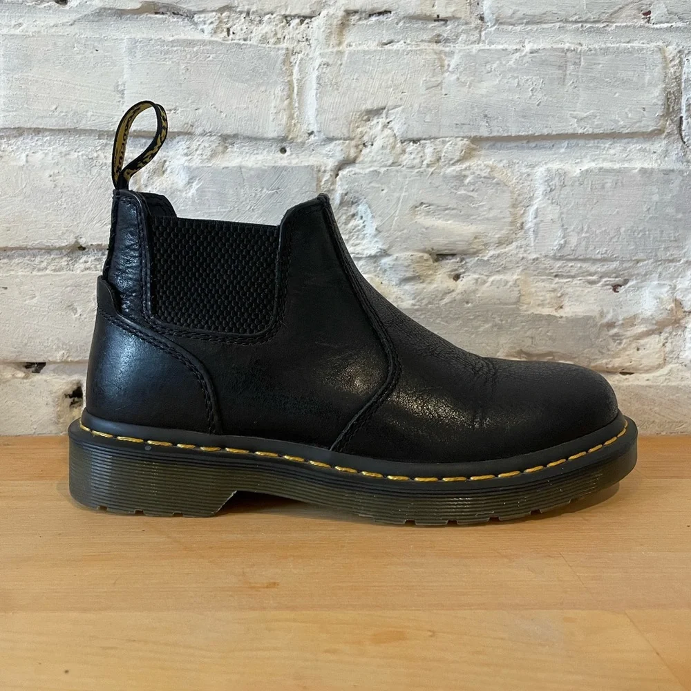 Dr. Martens 2976 Lo Rogue Black Leather Chelsea Boots UK4 EU37 - Picture 1 of 7